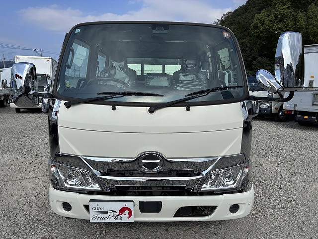 日野 デュトロ 小型 Wキャブ 2RG-XZU605M(112263) 2枚目