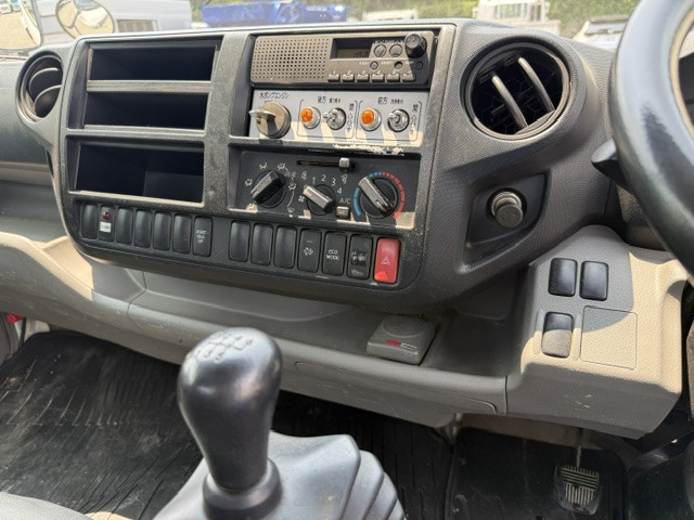 日野 デュトロ 中型 高圧洗浄車 TKG-XZU700X(110739) 34枚目