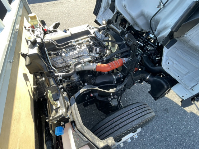 三菱ふそう キャンター 小型 平ボディ 2TG-FBA00(108006) 32枚目