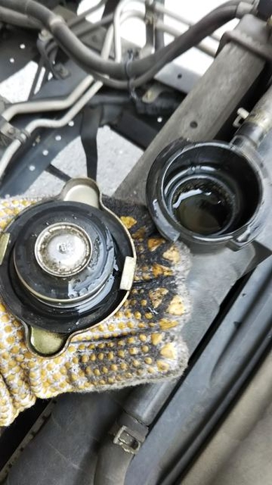 UDトラックス（日産） コンドル 中型 冷蔵冷凍バン PB-MK36A(3003) 27枚目