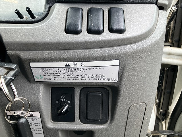 三菱ふそう キャンター 小型 平ボディ TPG-FEA50(111542) 37枚目