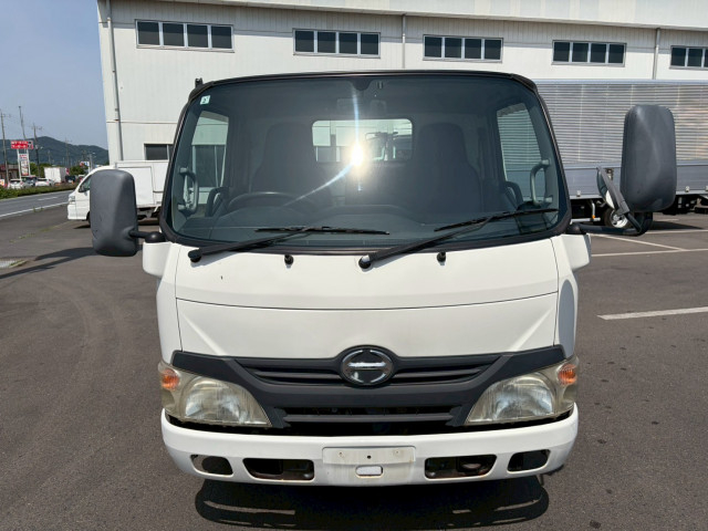 日野 デュトロ 小型 平ボディ SKG-XZC605M(109625) 2枚目