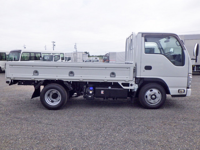 いすゞ エルフ 小型 平ボディ 2RG-NHR88A(113499) 5枚目