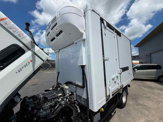三菱ふそう キャンター 小型 冷蔵冷凍バン 2RG-FBAV0(108660) 30枚目