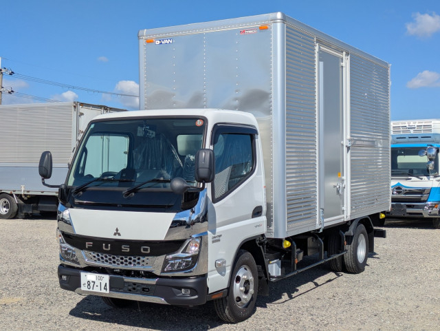 三菱ふそう キャンター 小型 バン 2RG-FEA20(113823) 1枚目