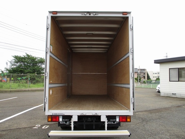 いすゞ エルフ 小型 バン 2RG-NLR88(10542) 6枚目