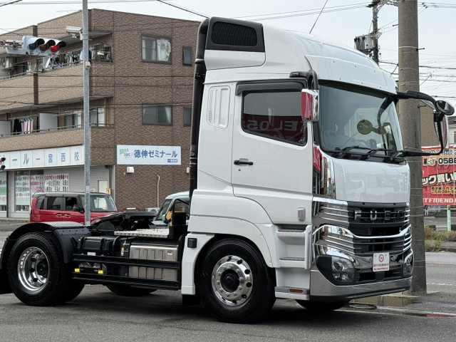 三菱ふそう スーパーグレート 大型 トラクタ 2RG-FP84VDR(112135) 8枚目