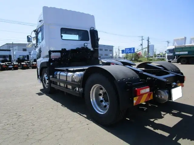 日産自動車 クオン 大型 トラクタ 2PG-GK6DAD(106852) 7枚目