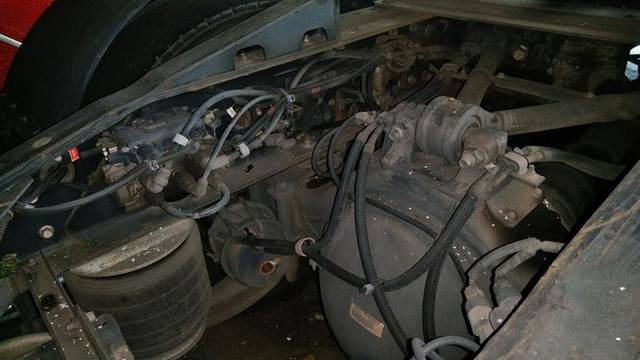 いすゞ ギガ 大型 トラクタ LKG-EXD52AD(3736) 6枚目