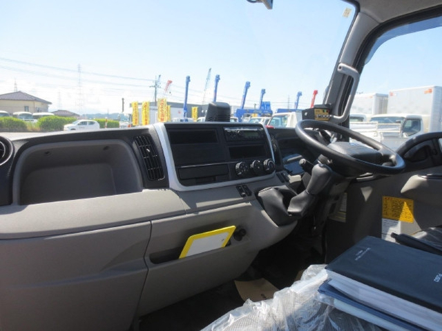 Mitsubishi Fuso canter Small Packer compress trucks 2RG-FEAV0(108914) 20枚目