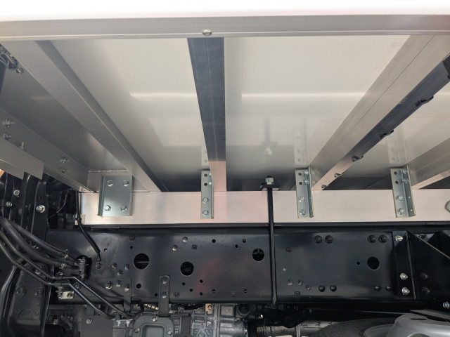三菱ふそう ファイター 小型 冷蔵冷凍バン 2KG-FK65F(112451) 35枚目