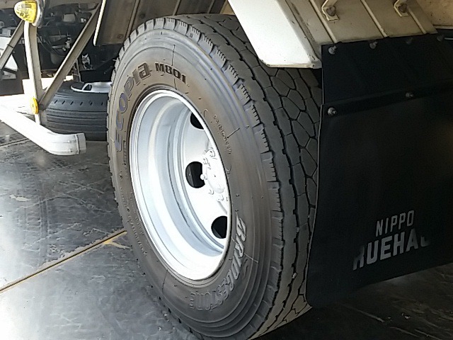 いすゞ エルフ 小型 冷蔵冷凍バン PKG-NPR75N(8206) 7枚目