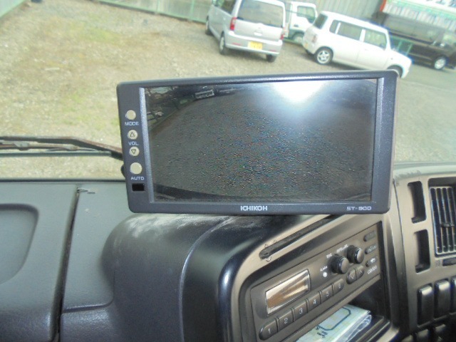 UDトラックス（日産） ビッグサム 大型 平ボディ KC-CD53CVH(9406) 23枚目