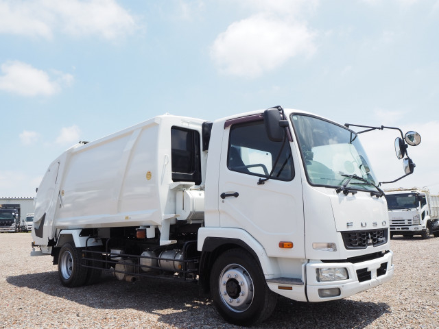 Mitsubishi Fuso fighter 6studs large Packer compress trucks TKG-FK72FY(110514) 7枚目