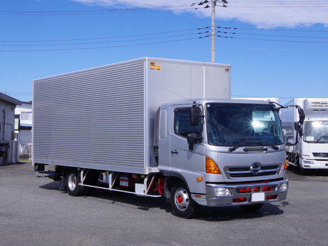 日野 レンジャー 中型 バン TKG-FD9JLAG(113635) 2枚目