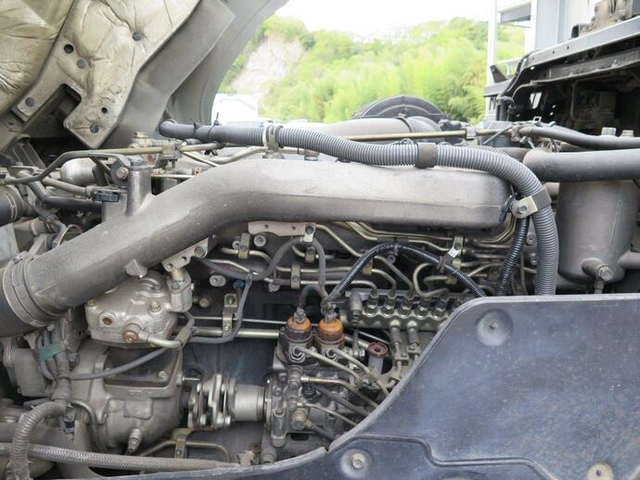 いすゞ ギガ 大型 スクラップ運搬車 PJ-CYZ51V6(8214) 10枚目