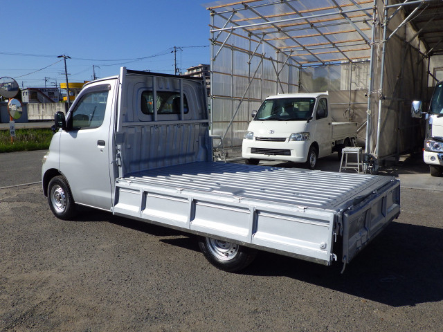 トヨタ ライトエース 小型 平ボディ DBF-S402U(110661) 22枚目