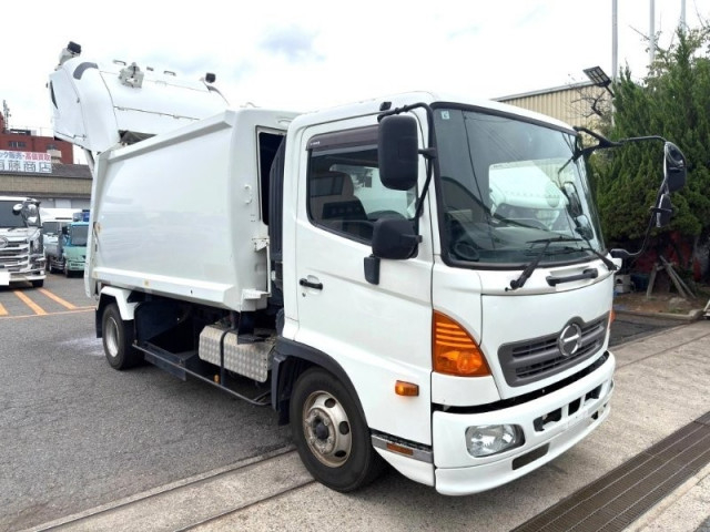 日野 レンジャー 中型 塵芥車（プレス式） TKG-FC9JGAA(111607) 6枚目
