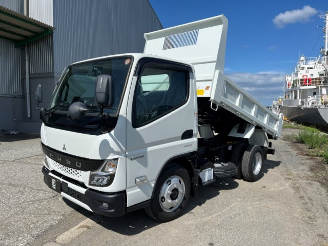 三菱ふそう キャンター 小型 土砂ダンプ 2RG-FBA60(112469) 1枚目