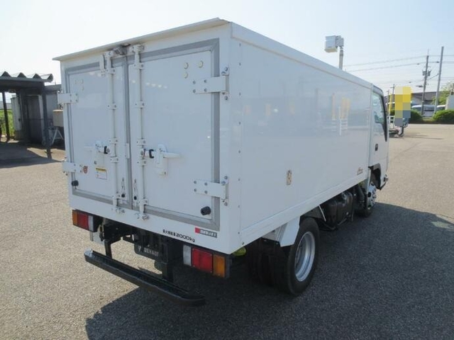 いすゞ エルフ 小型 冷蔵冷凍バン TKG-NJR85AN(8628) 3枚目