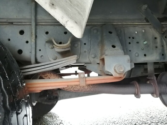 いすゞ エルフ 小型 冷蔵冷凍バン AFG-NKR82N(5402) 34枚目