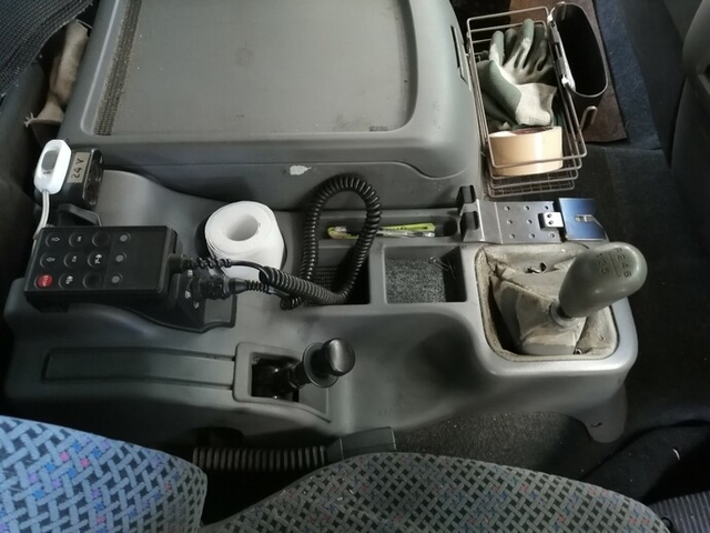 三菱ふそう ファイター 増トン ウィング PDG-FK65FZ(5637) 17枚目