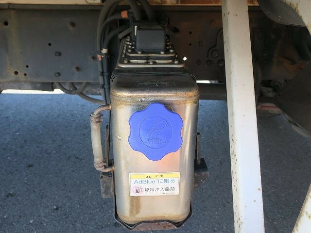 三菱ふそう ファイター 大型 ウィング QKG-FK62FZ(27542) 9枚目