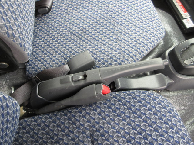 いすゞ エルフ 小型 平ボディ 2RG-NHR88A(109763) 19枚目