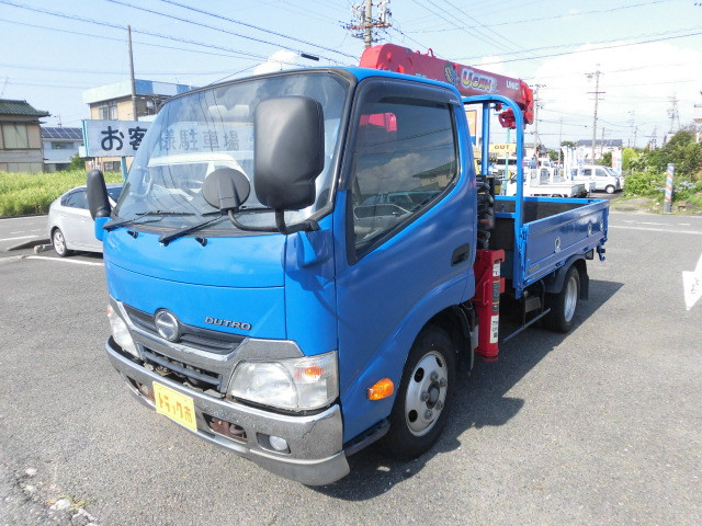 日野 デュトロ 小型 平ボディ（クレーン付） TKG-XZC605M(109172) 1枚目