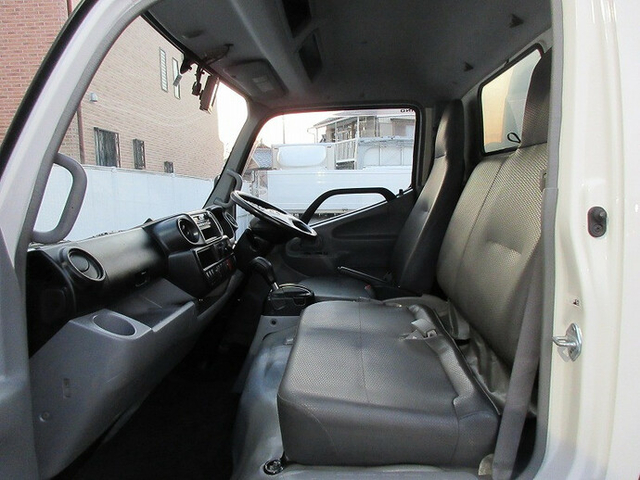 日野 デュトロ 小型 バン TKG-XZC655M(7687) 36枚目