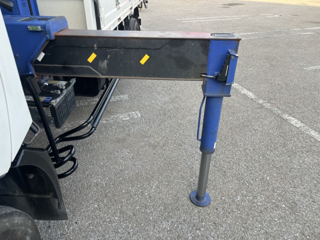 トヨタ ダイナ 小型 平ボディ（クレーン付） 2RG-XZU710(105393) 20枚目