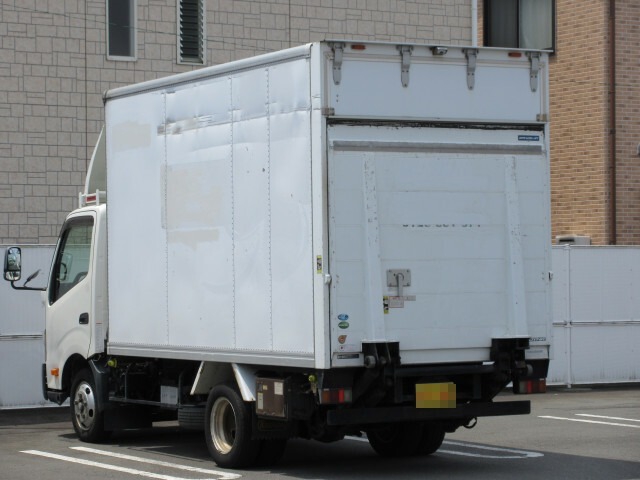 トヨタ ダイナ 小型 バン SKG-XZU700(6605) 4枚目