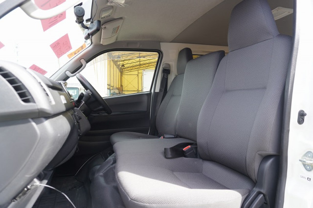 トヨタ ハイエース 小型 Translation missing: ja.item.body_keijou_enum.body_keijou_light_van CBF-TRH200V(94845) 39枚目