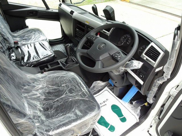 三菱ふそう ファイター 中型 コンテナ専用車 2KG-FK62F(107181) 4枚目