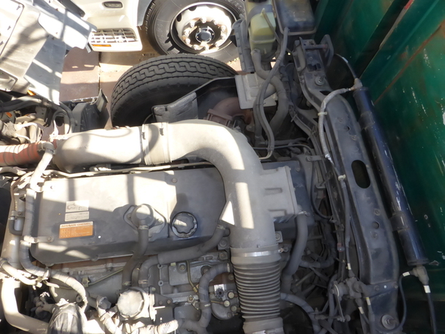 UDトラックス（日産） ビッグサム 大型 平ボディ ADG-CD4ZL(2821) 27枚目