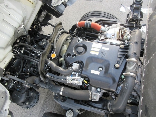 いすゞ エルフ 小型 バン TPG-NLR85AN(6698) 15枚目