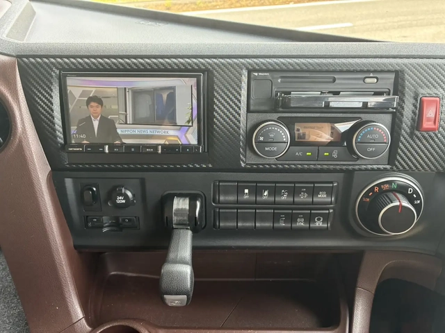 日野 プロフィア 大型 トラクタ 2DG-SH1EDGG(108921) 17枚目