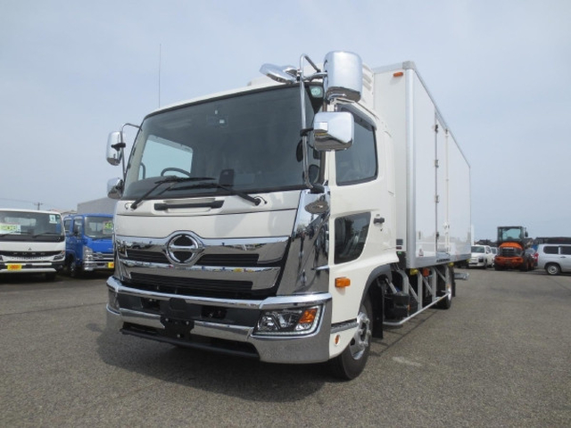 日野 レンジャー 中型 冷蔵冷凍バン 2KG-FD2ABG(104701) 3枚目