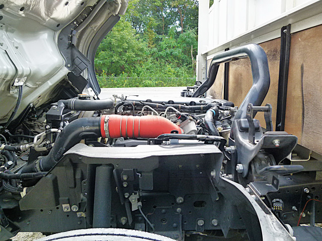 いすゞ エルフ 小型 平ボディ 2RG-NPR88YN(113559) 19枚目