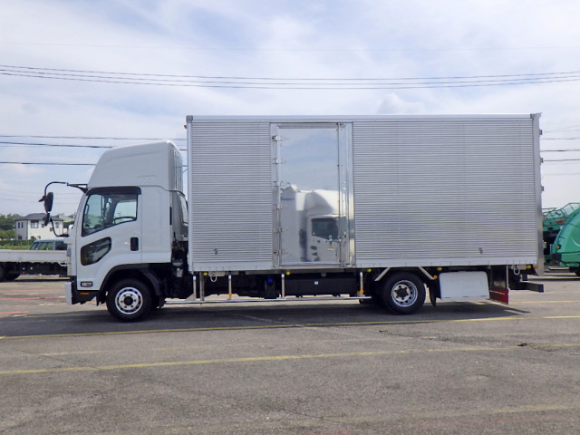 UDトラックス（日産） コンドル 中型 バン 2RG-BRR90T2(112132) 4枚目
