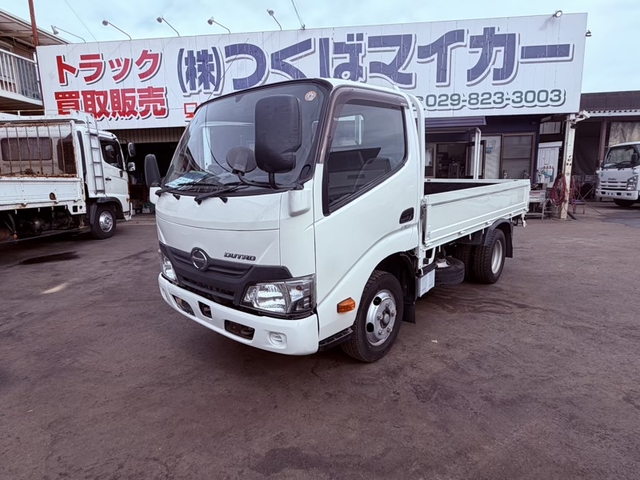 日野 デュトロ 小型 平ボディ TPG-XZU605M(113623) 1枚目