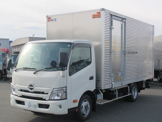 日野 デュトロ 小型 バン 2RG-XZU710M(8012) 1枚目