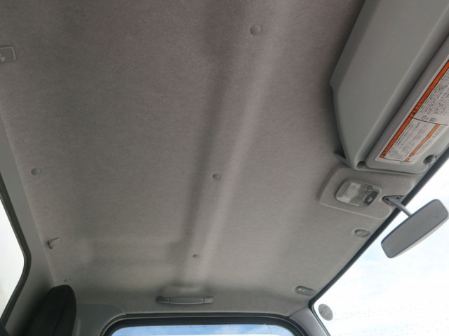 Mitsubishi Fuso canter Small Freezer box_body 2RG-FBAV0(88983) 18枚目
