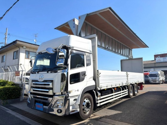 UDトラックス（日産） クオン 大型 ウィング 2PG-CD5CA(112941) 5枚目