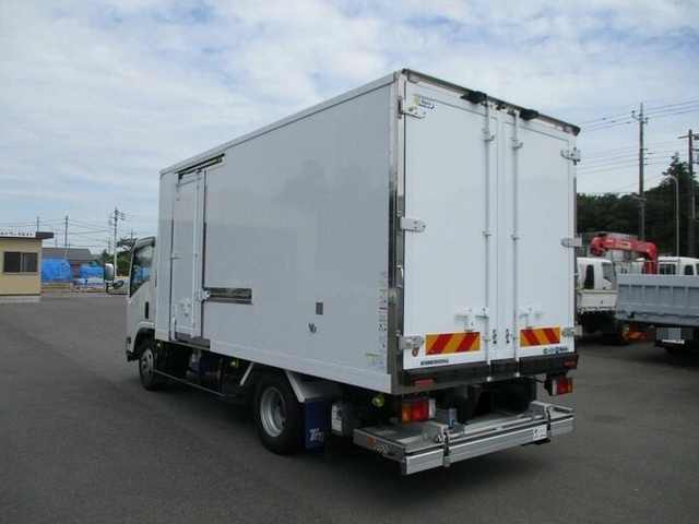 いすゞ エルフ 小型 冷蔵冷凍バン 2RG-NPR88AN(10748) 4枚目