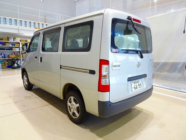 トヨタ タウンエース 小型 バン 5BF-S413M(87734) 4枚目