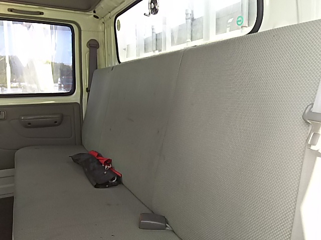 日野 デュトロ 中型 Wキャブ BDG-XZU414M(7543) 47枚目