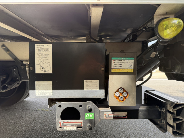 いすゞ エルフ 小型 バン TKG-NNR85AN(113566) 12枚目