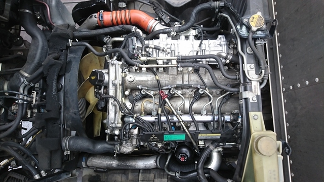 三菱ふそう キャンター 小型 バン SKG-FBA20(2402) 28枚目