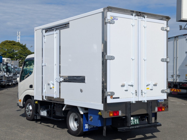 日野 デュトロ 小型 冷蔵冷凍バン 2WG-XZU606N(112961) 3枚目